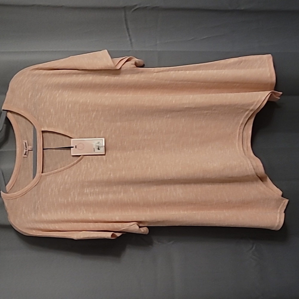 Juicy Couture Peachy Keen Sharkbite Hem Top NWT